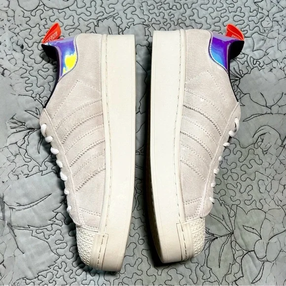 Adidas x Girls Are Awesome Superstar Plateau Women's size 8.5 FW8084 2020💛 - Picture 4 of 15